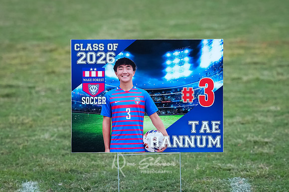 DSP25-1020-WFHS-SoccerSenior-1002