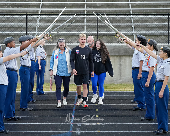 DSP25-1020-WFHS-SoccerSenior-1049
