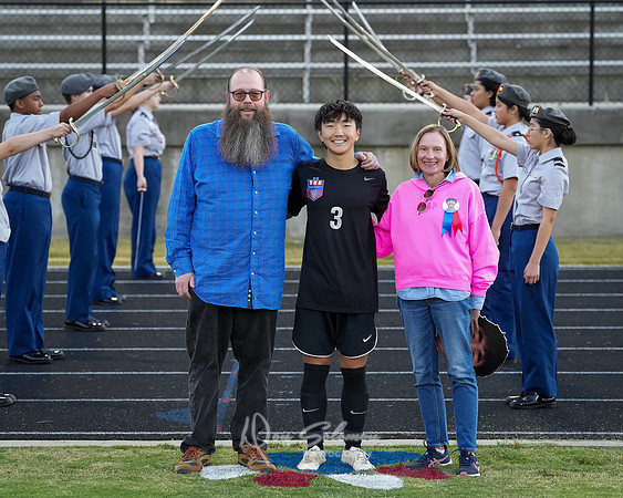 DSP25-1020-WFHS-SoccerSenior-1042