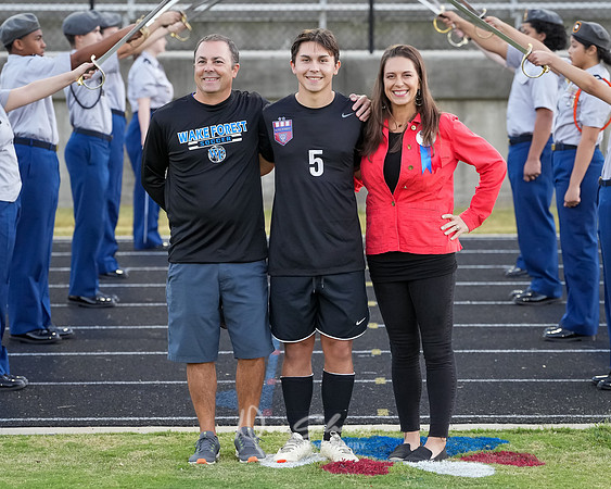 DSP25-1020-WFHS-SoccerSenior-1087