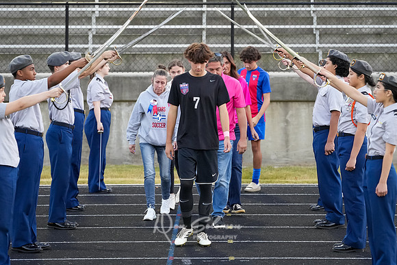 DSP25-1020-WFHS-SoccerSenior-1093