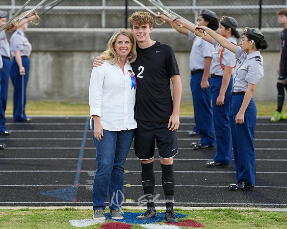 DSP25-1020-WFHS-SoccerSenior-1179