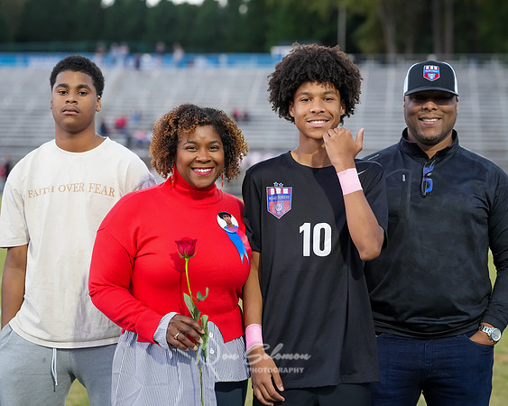 DSP25-1020-WFHS-SoccerSenior-1247