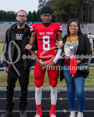 DSP23-1020-WFVFB-SeniorNight-7