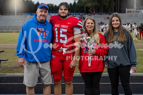 DSP23-1020-WFVFB-SeniorNight-13