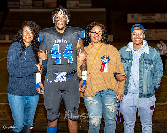 DSP18-WFHS Senior Night-1109-140