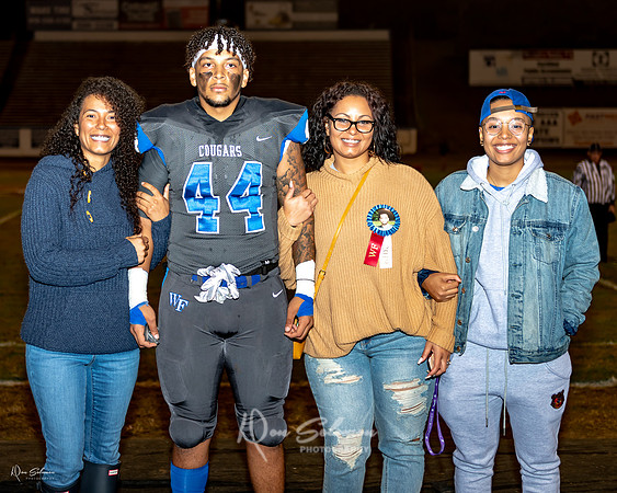 DSP18-WFHS Senior Night-1109-141